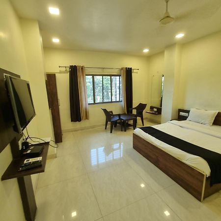 The Living Space Lonavala Dış mekan fotoğraf