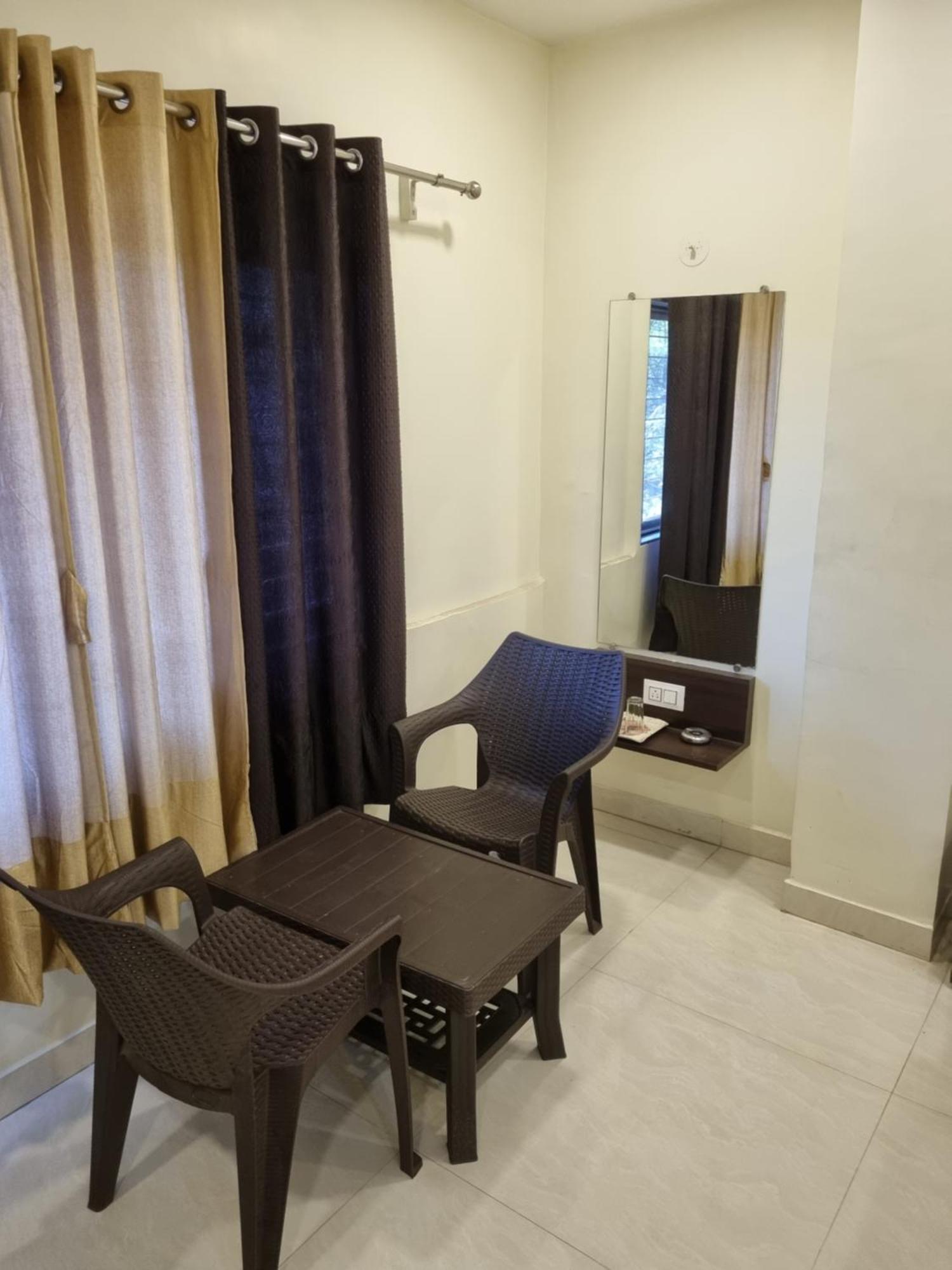 The Living Space Lonavala Dış mekan fotoğraf