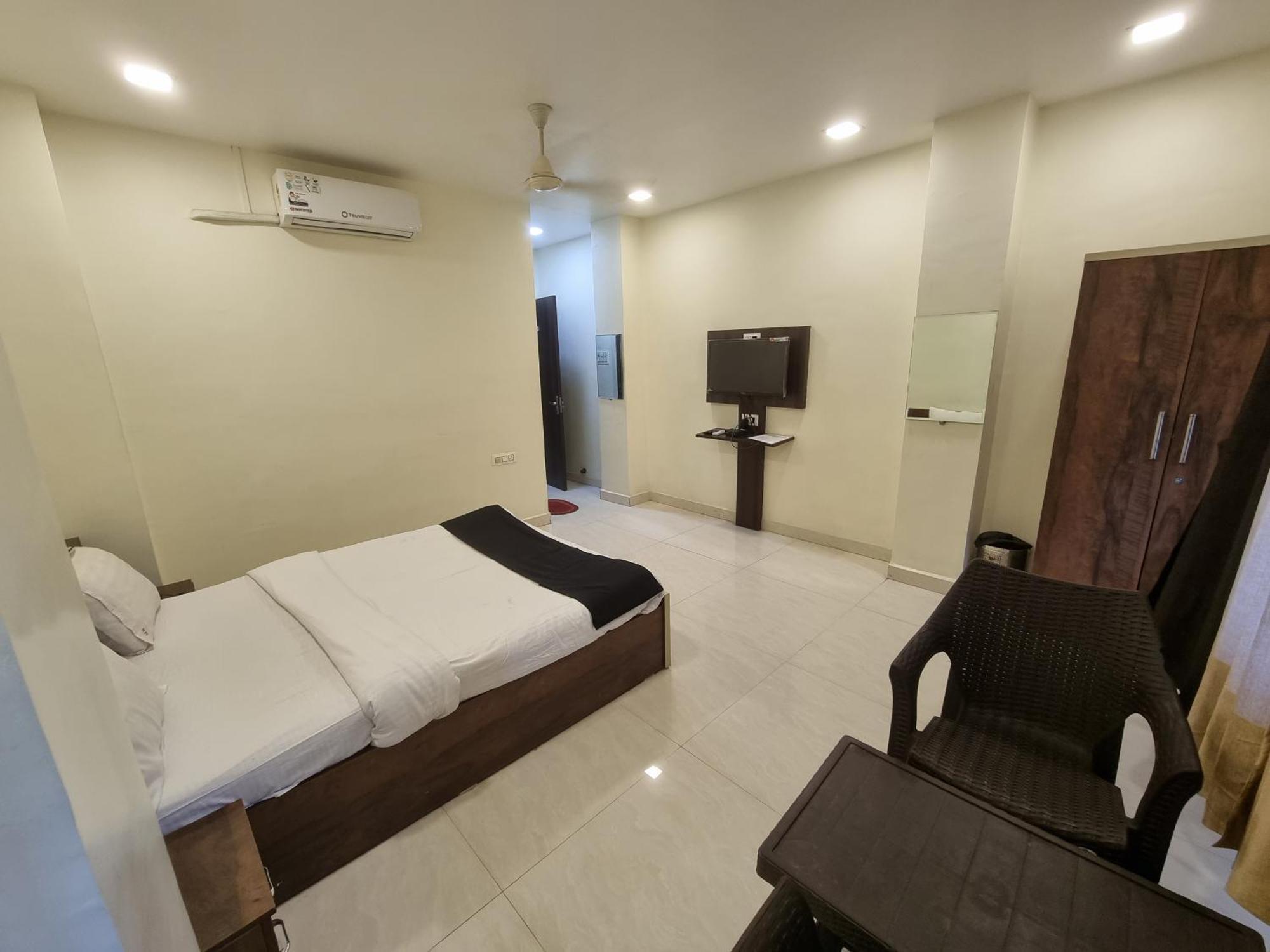 The Living Space Lonavala Dış mekan fotoğraf