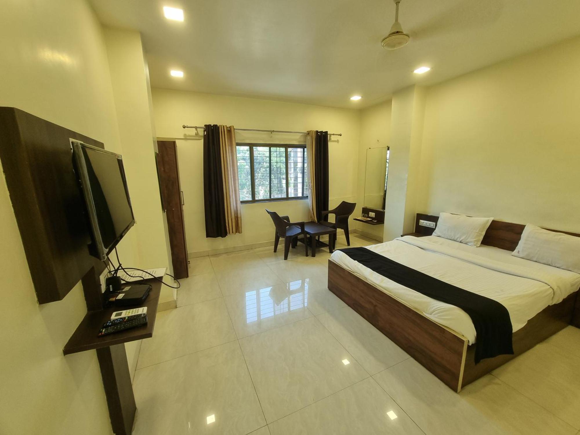 The Living Space Lonavala Dış mekan fotoğraf