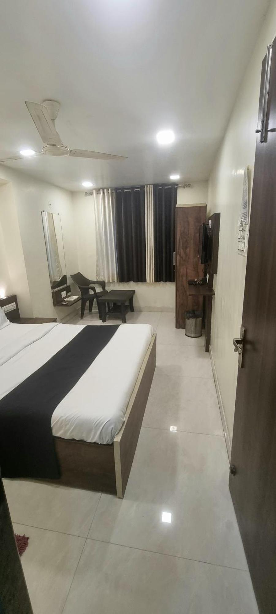 The Living Space Lonavala Dış mekan fotoğraf